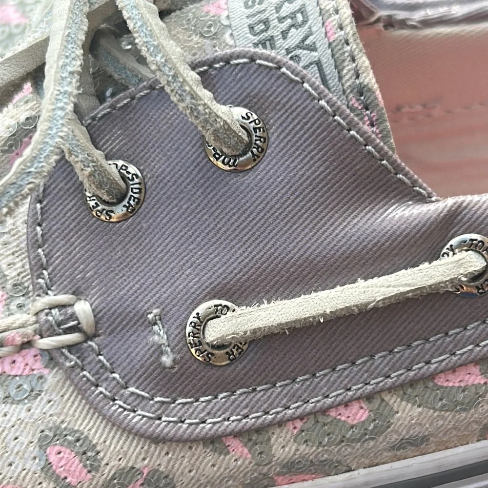 Sperry Top-Sider Bahama Stone / Pink Leopard Girl's Sz 5.5 Sequins w Box YG46674